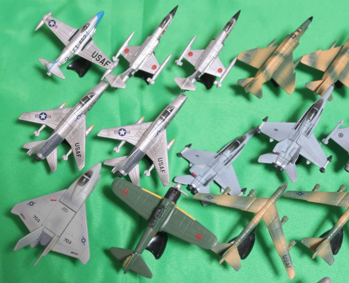 フルタ チョコエッグ 世界の航空機 43種/76機 【公式通販】