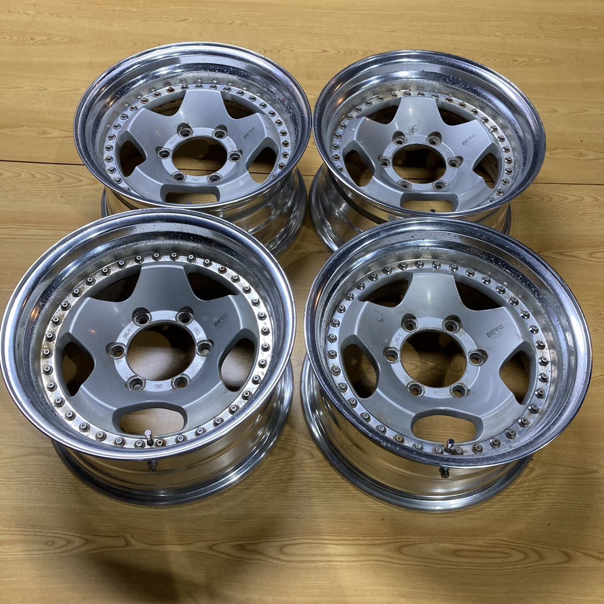 C973 BERG 8J 16インチ 6H 139.7 ±0 4本 深リム 4X4 4WD クロカン 中古 
