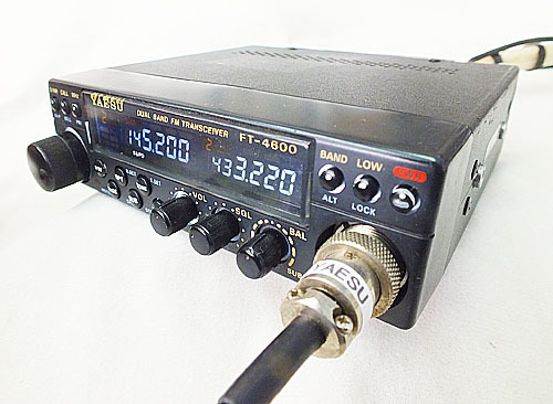 YAESU FT-4600 144/430MHz LED照明 VV-UU機能 中古品です。② 【公式通販】