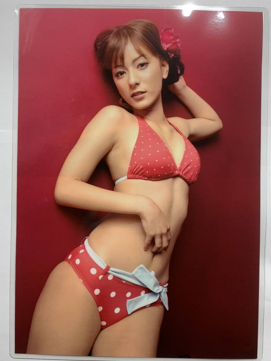 厚手ラミネート加工】スザンヌ 水着 雑誌切り抜き 3ページ 週刊