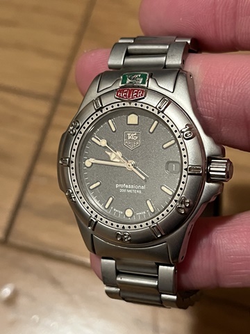 TAG HEUER】タグホイヤー プロフェッショナル200M 佳い デイト WK1110 