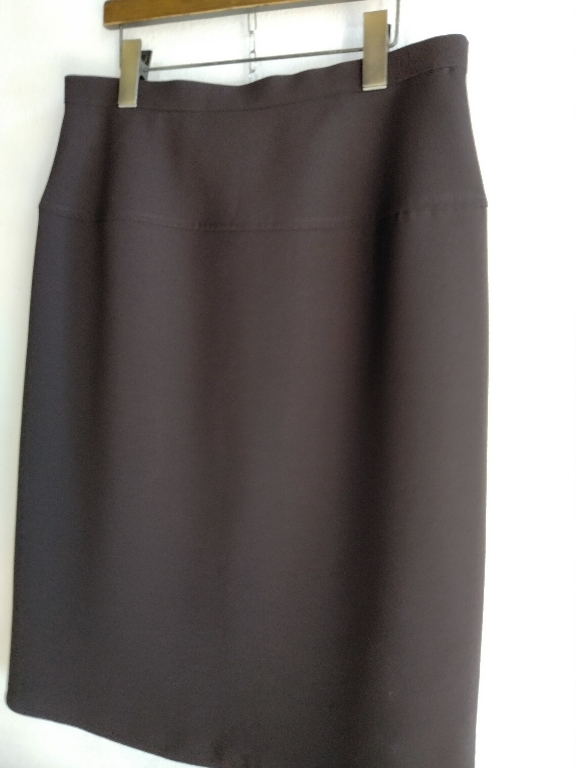 【GUEST JOCONDE ゲストジョコンダ】ラピーヌ 高級ミセス春夏タイトスカート★未使用★[大きいサイズ 44]チョコ★日本製★お買い得★送込