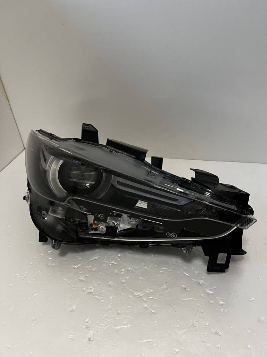 KF cx-5 cx-8 LEDヘッドライト 右 フ CX-5 マツダ CX-8 W3953