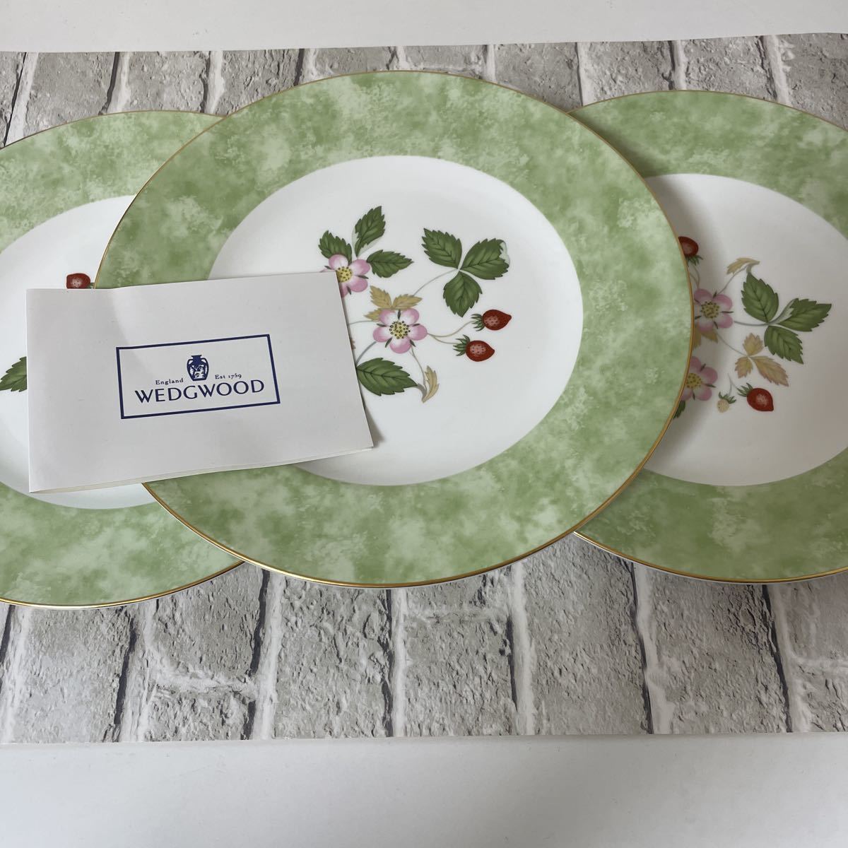 WEDGWOOD ワイルドストロベリー ウエッジウッド ウェッジウッド