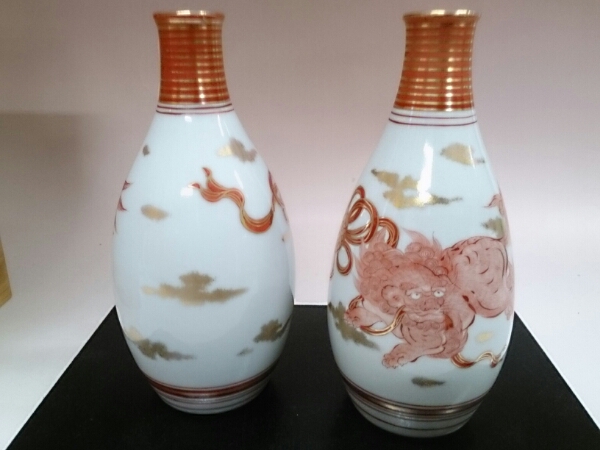 sAb141 九谷焼 井上秋晴作 細密赤絵唐獅子徳利 共箱 美品