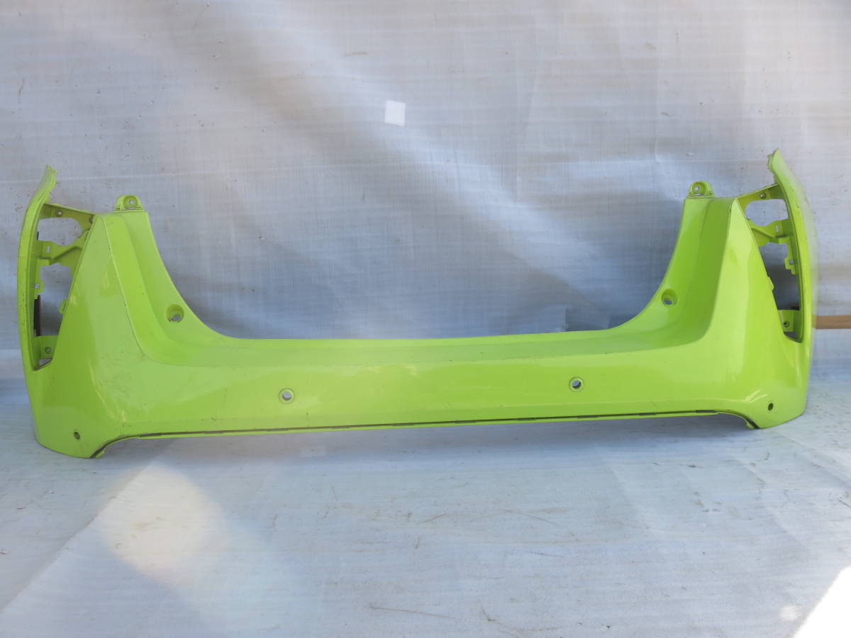 プリウス ZVW50/ZVW51/ZVW55 前期 純正 リアバンパー 52159-47915 .，