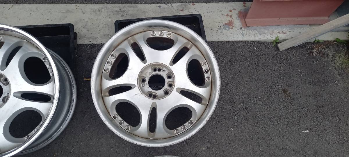 メーカー不明 社外ホイール PCD112 5穴 114.3 4穴 マルチ 18インチ 8.5 