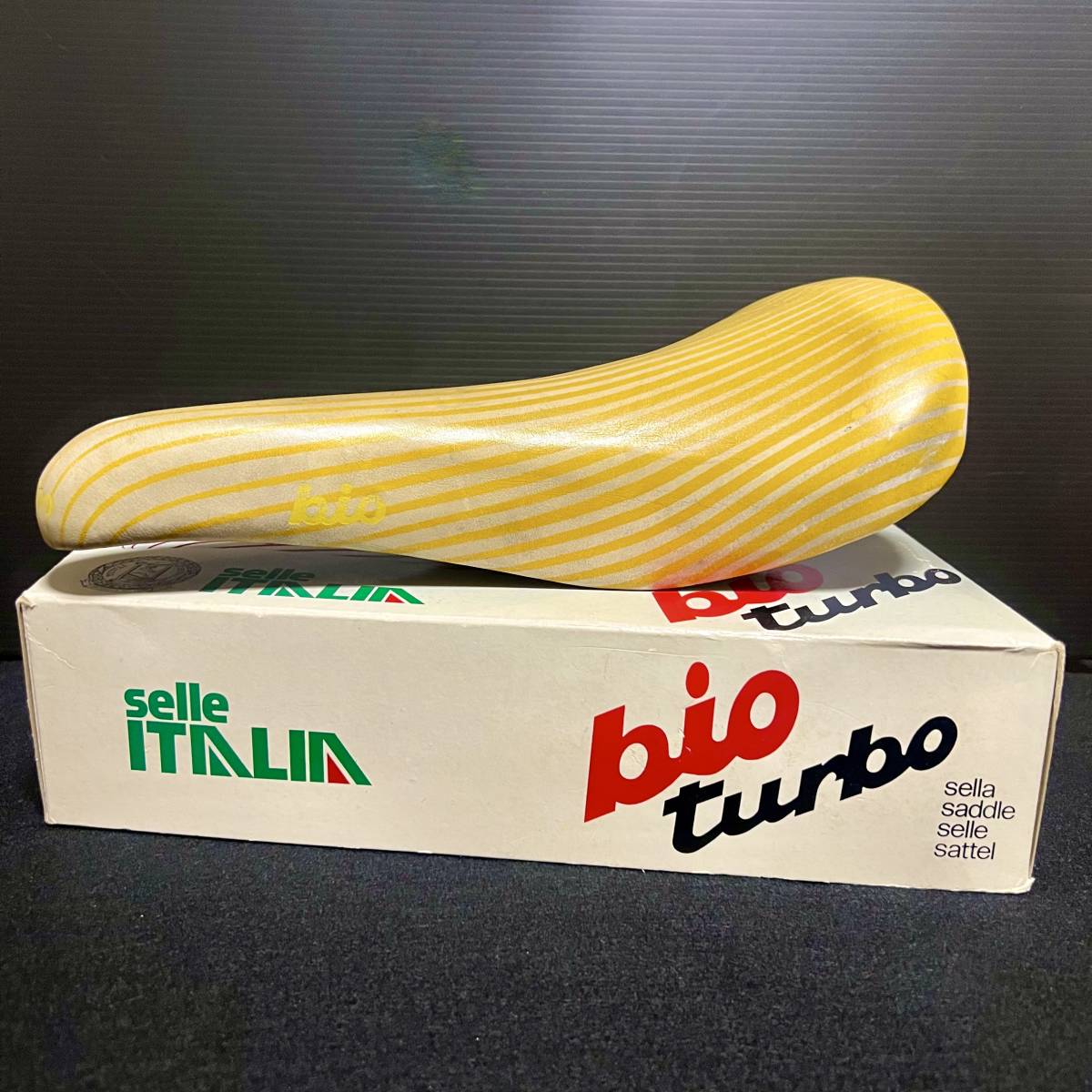 1989年 箱付き Selle Italia bio Turbo セライタリア バイオターボ イエロー サドル ストライプ ファニー colnago cinelli campagnolo