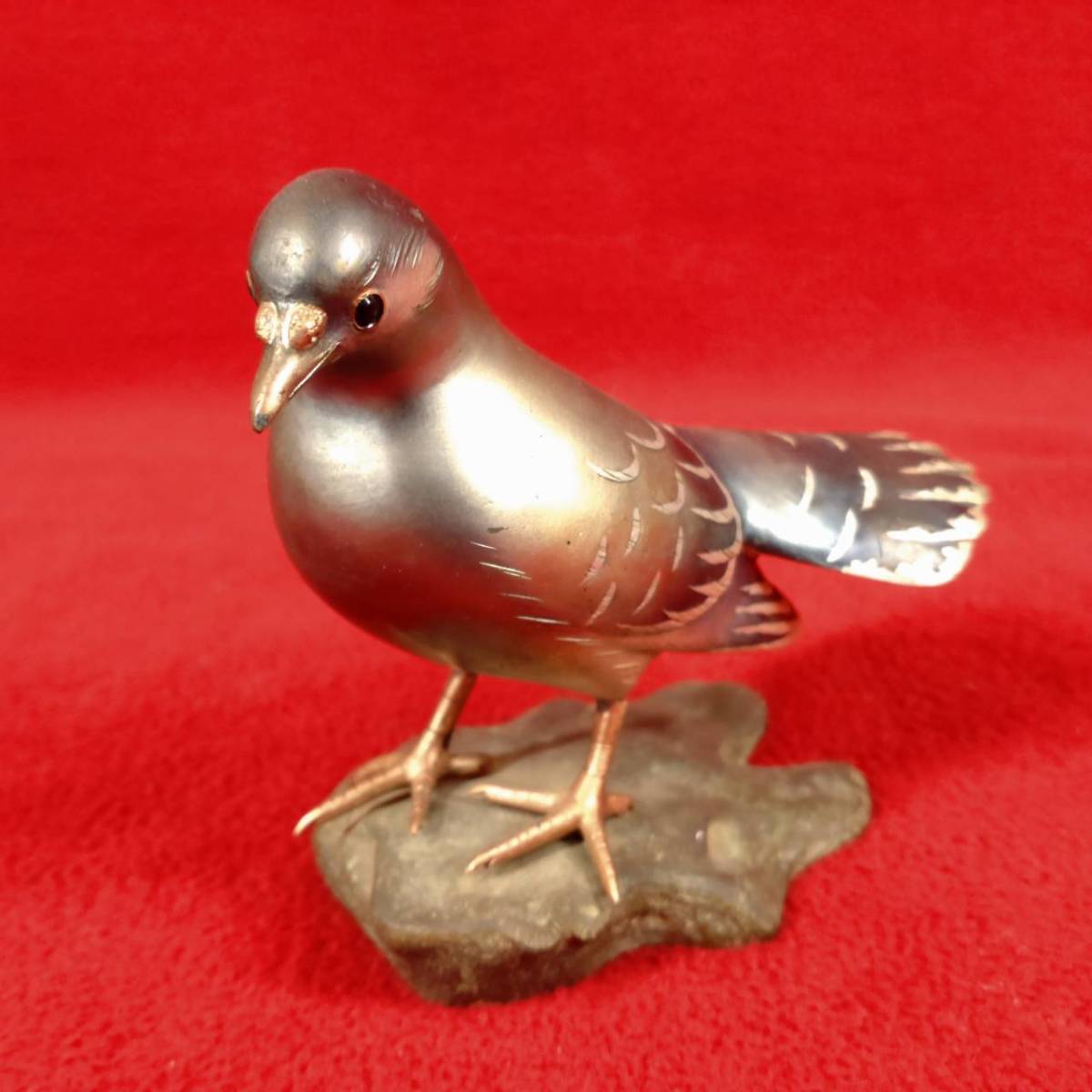 旧家蔵出 旧家 名家 うぶ品 初出し 鋳銅 鳩 ハト 平和 置物 金属工芸