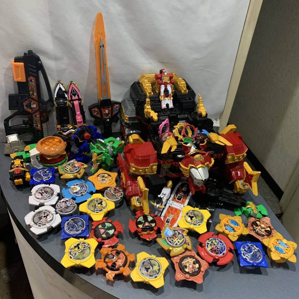 手裏剣戦隊ニンニンジャー DX シュリケンジン ライオンハオー の部品 