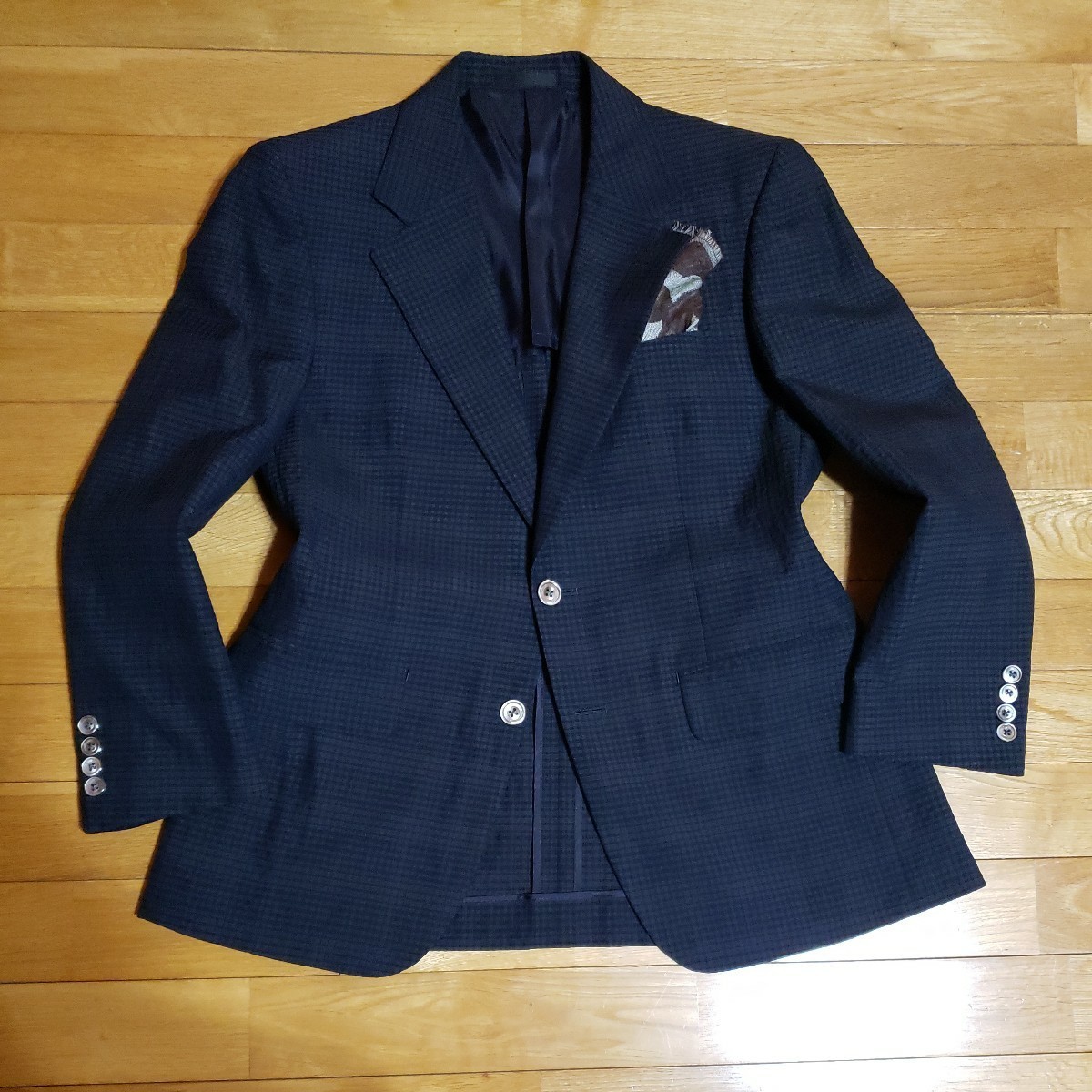 春夏の英国調★バーバリーロンドン 厳選高級『上質サマーウール×シルク×モヘア』秀逸な涼感◎凸凹チェック ネイビー ジャケット(S)