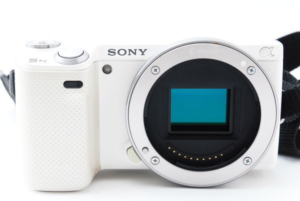 NEX-5N Sony : com 16.1 MP Compact Interchangeable Lens - | α SONY