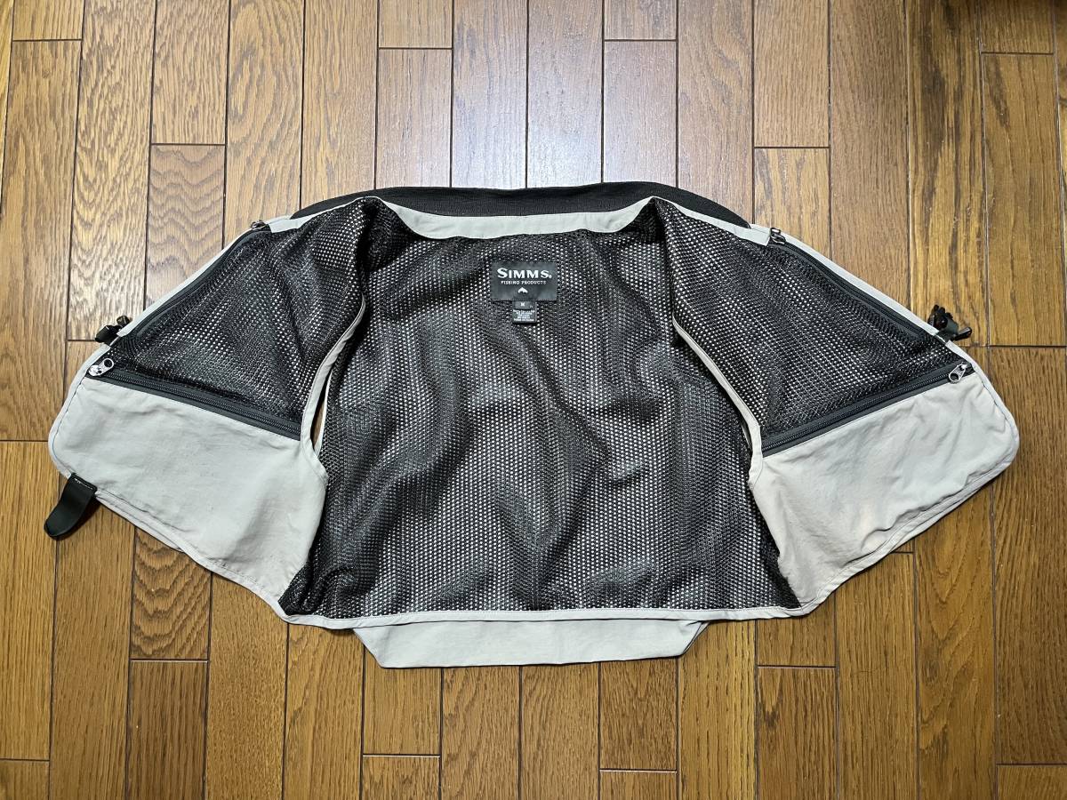 ◇SIMMS（シムス）ガイドベスト?／サイズ：US-M（日本サイズL