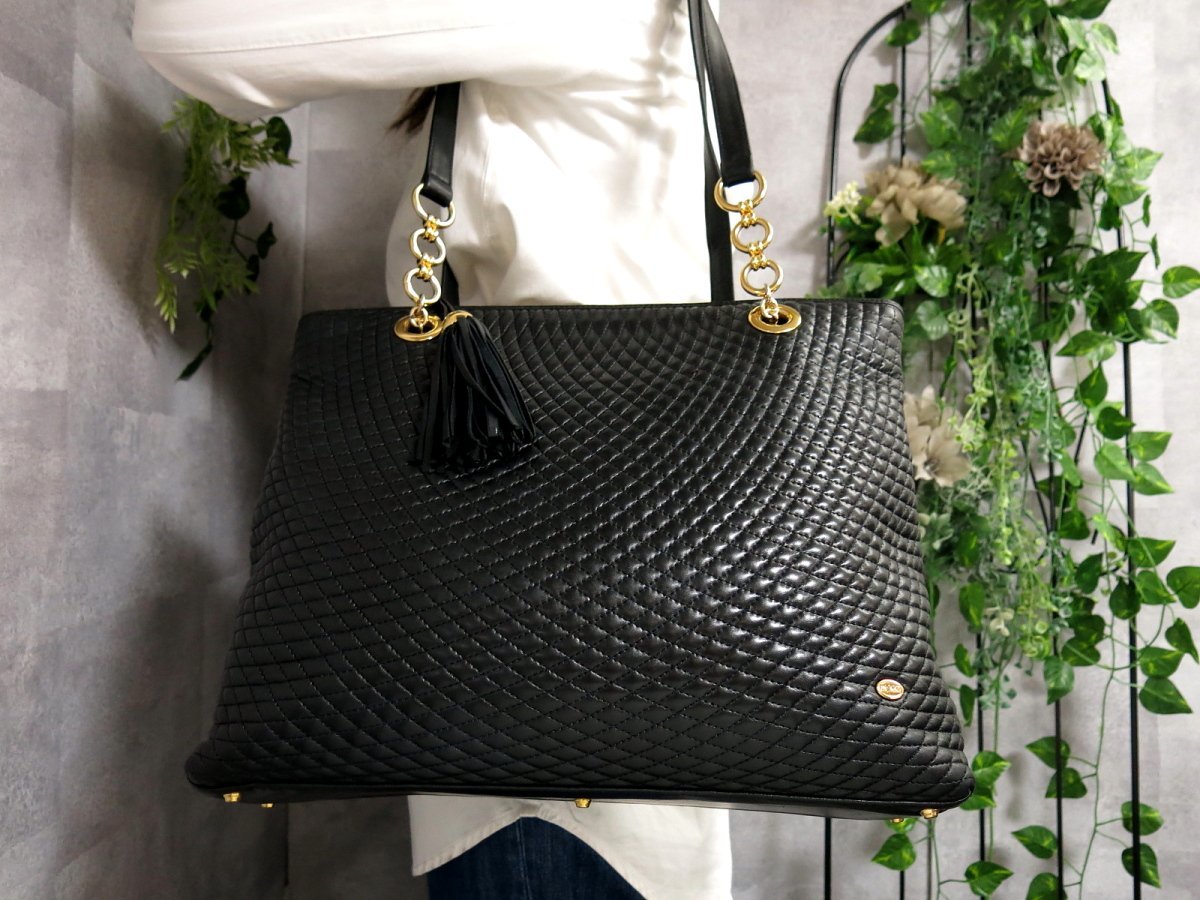 バリー ショルダーバッグ BALLY キルティング ラム レザー - Yahoo 