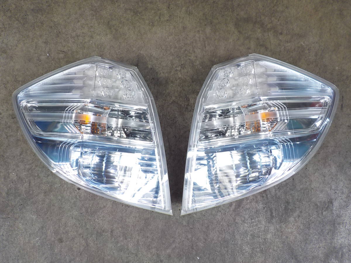 ☆点灯OK 動画有☆ フィット GP1 純正 LED クリアテール テールランプ 左右セット STANLEY P9883(検索:GE6/GE7/GE8/GE9/GP2)●7251三C508●