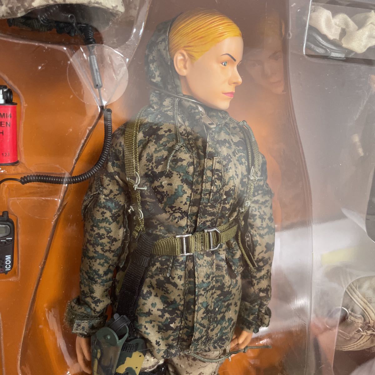 ホットトイズ USMC 3rd Force Service Support Group 1/6 ミリタリー