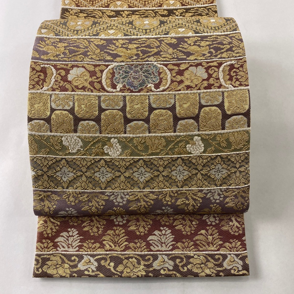 袋帯 美品 名品 段縞 草花 金糸 輪奈織 金色 全通 正絹 【中古