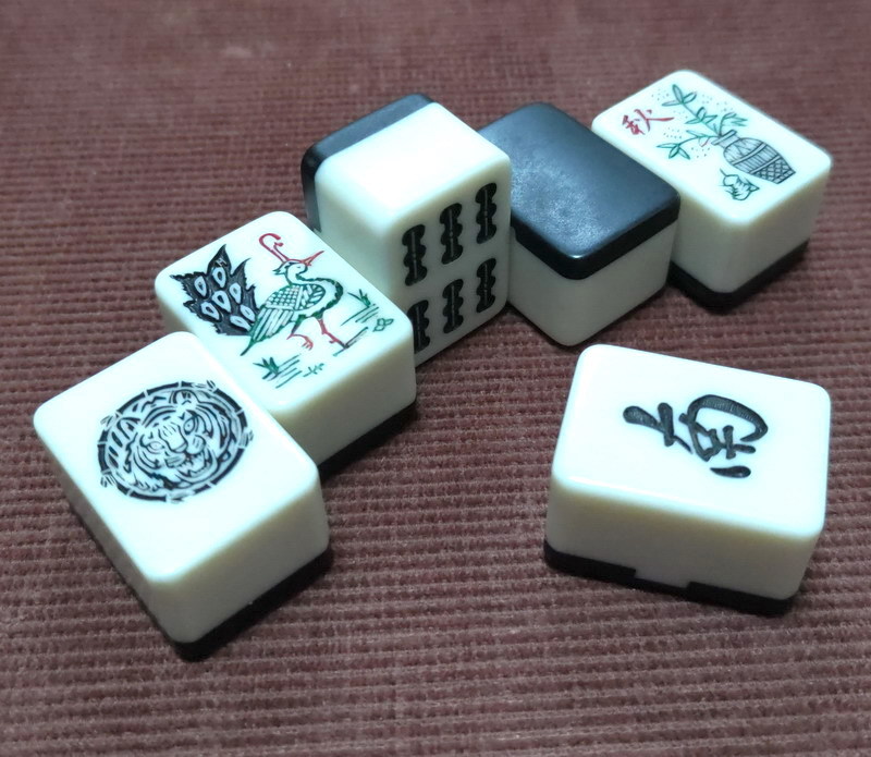 ★背黒★雀鬼★（希少カラー・激レア）麻雀牌 ☆虎牌☆雀鬼☆背黒（希少カラー・激レア）麻雀牌 麻雀