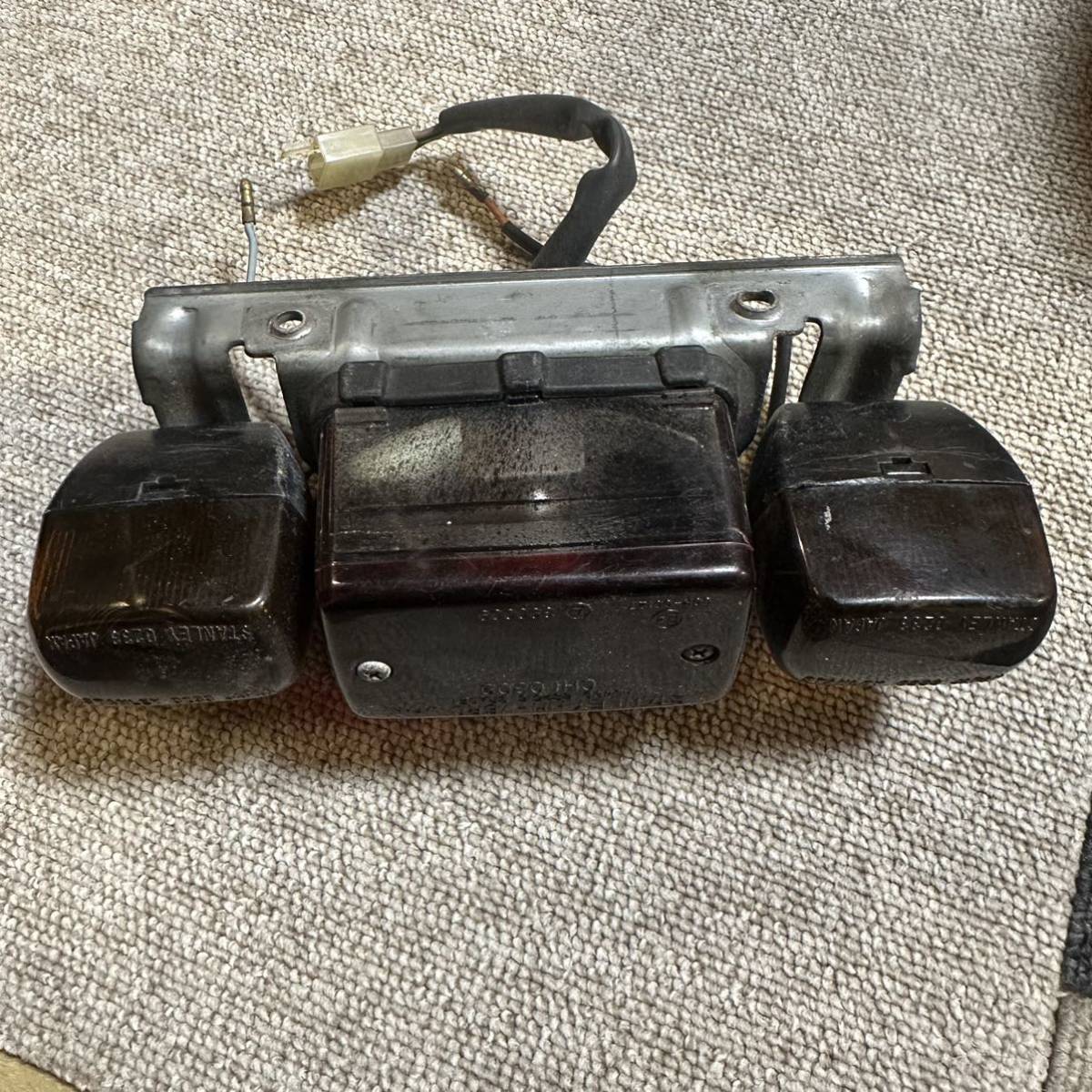 CBX400F CBX550F テールランプ 当時物 テールレンズ 4激レア当時物 し