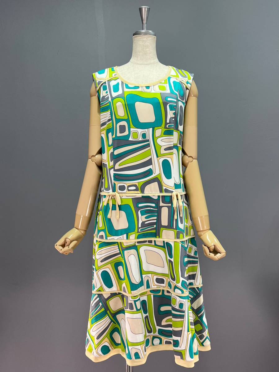 Wh829 スーパービューティー ノースリーブ ワンピース ストレッチ デザイン 総柄 派手柄 マルチカラー レディース 42