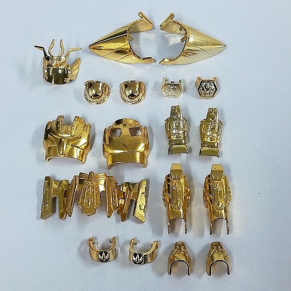 mF201a [人気] 聖闘士聖衣大系 牡牛座の聖衣 タウラスクロス