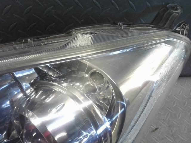 DAA-NHP10アクア左ハロゲンヘッドランプASSY DAA-NHP10アクア左