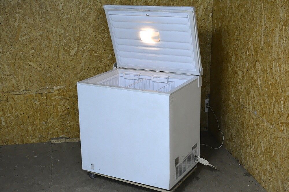 ☆サンデン チェストフリーザー 276L 冷凍庫 冷凍ストッカー 電源100V