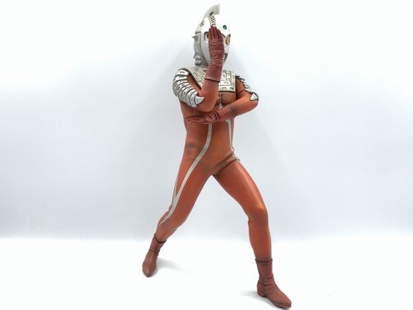  現状品 CCP 1/6特撮シリーズ ウルトラセブン ワイドショットVer. HO2-T80-5YA432(フィギュア)｜売買されたオークション情報、yahooの商品情報をアーカイブ公開 - オークファン その他