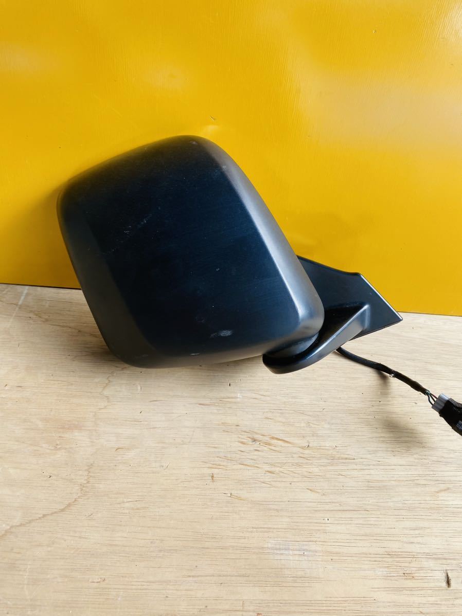 日産 NV200 バネット 平成21年9月～ 純正　ドアミラー サイドミラー 右側 右 運転席側