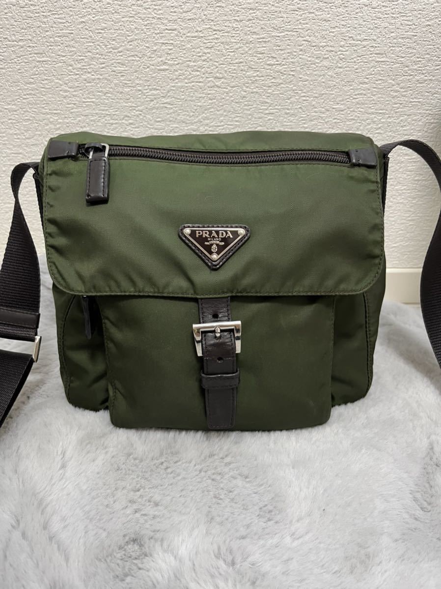 PRADA ナイロン プレート ショルダーバッグ メッセンジャーバッグ