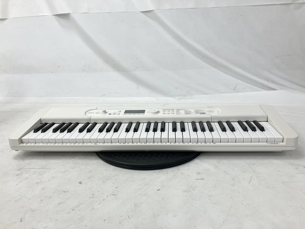 CASIO LK-520 光ナビゲーション キーボード 61鍵盤 2021年製 楽器 中古
