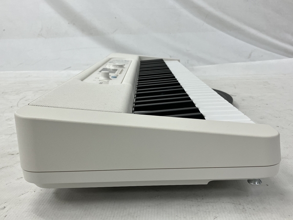 CASIO LK-520 光ナビゲーション キーボード 61鍵盤 2021年製 楽器 中古