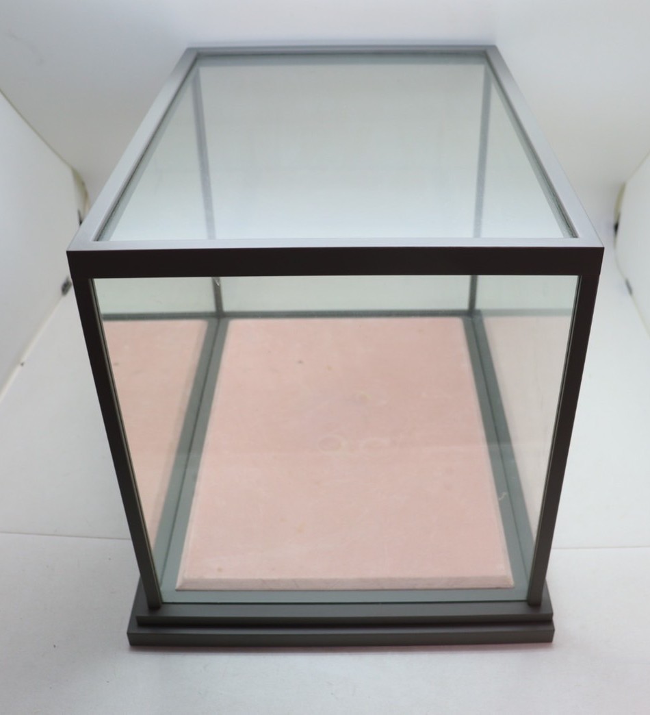 LLADRO コレクションケース 幅29.5×奥24×高32.5cm 4面ガラス 背面鏡