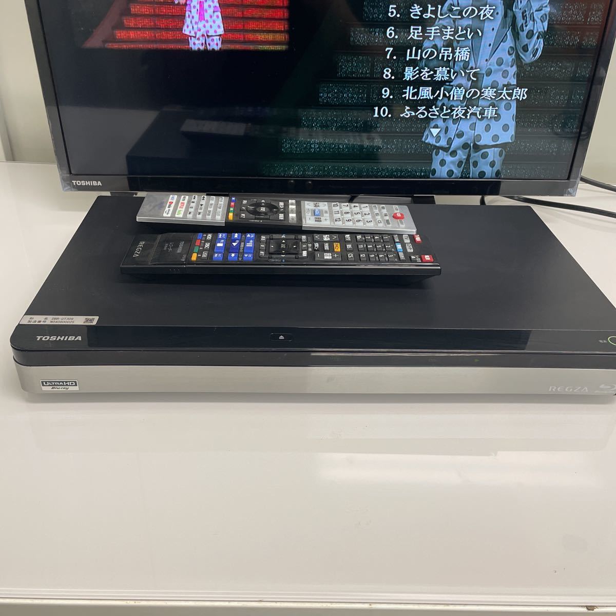 TOSHIBA REGZA 24V34液晶テレビ&ブルーレイディスクレコーダー DBR 