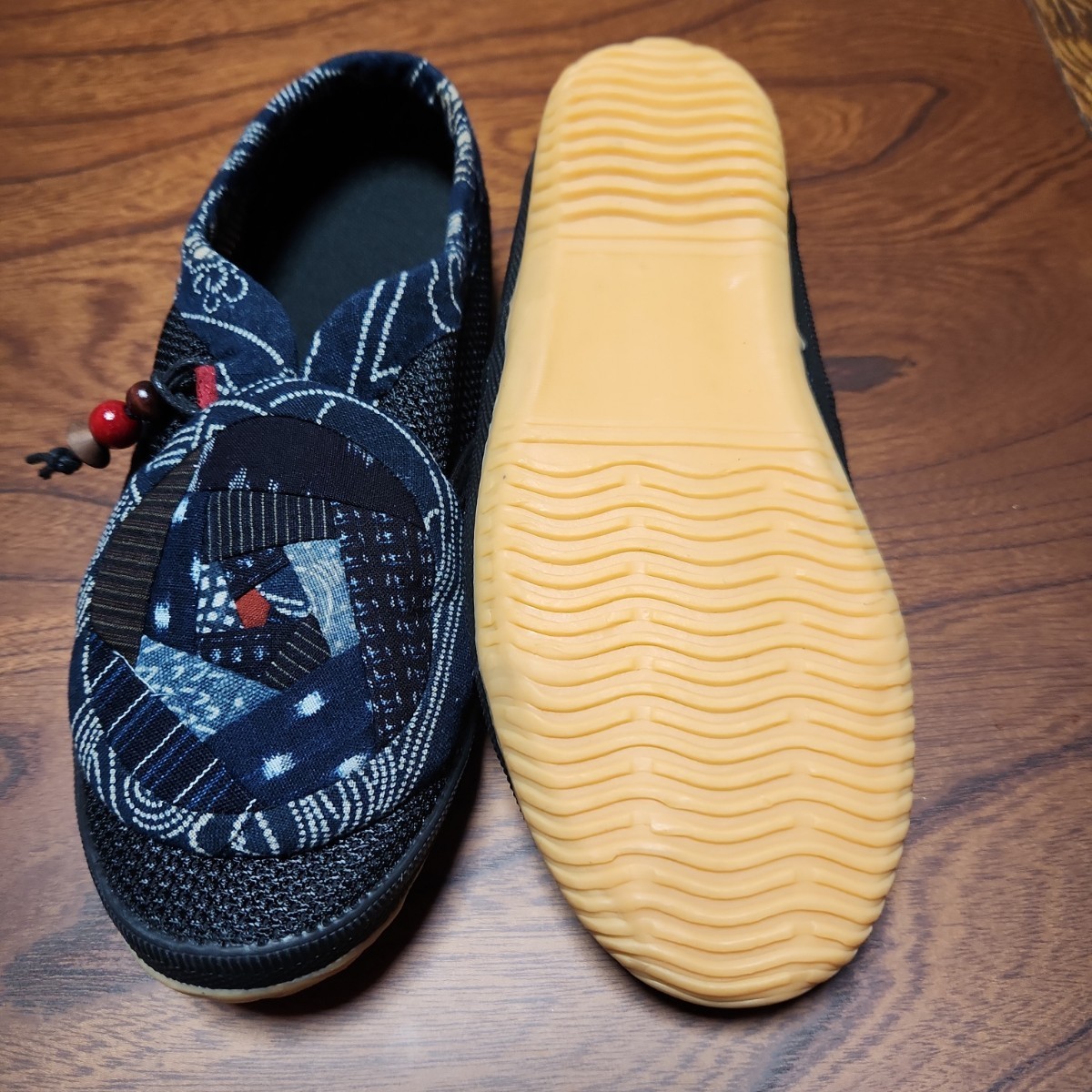 着物リメイク 着物 古布リメイク～型染め雪ん子絣縞古布ルームシューズ 