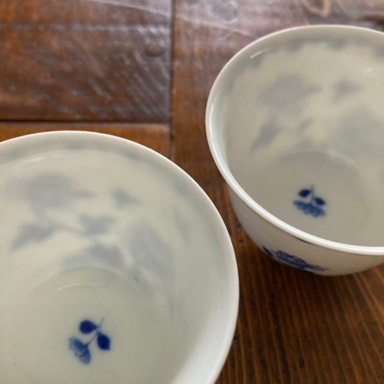青花八角杯 中国景徳鎮 青花 染付 煎茶碗 煎茶器 茶杯 時代物