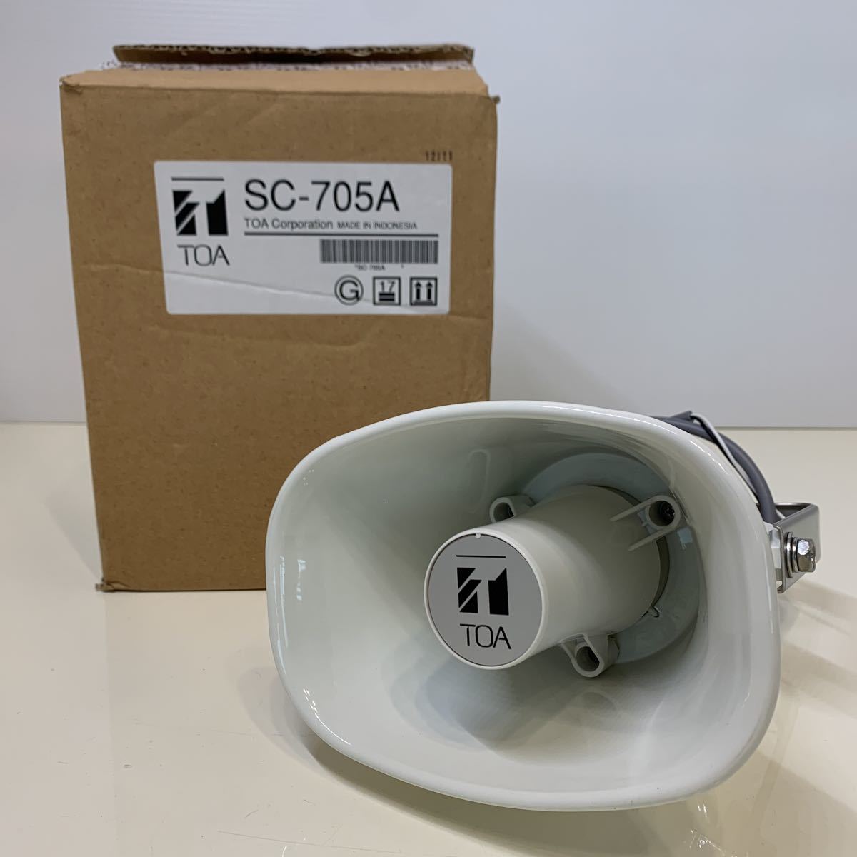 230525.3 未使用品 拡声器 街宣 街宣車 選挙 選挙カー 車載用拡声器 車載用ホーンスピーカー 車 車載 スピーカー SC-705A TOA