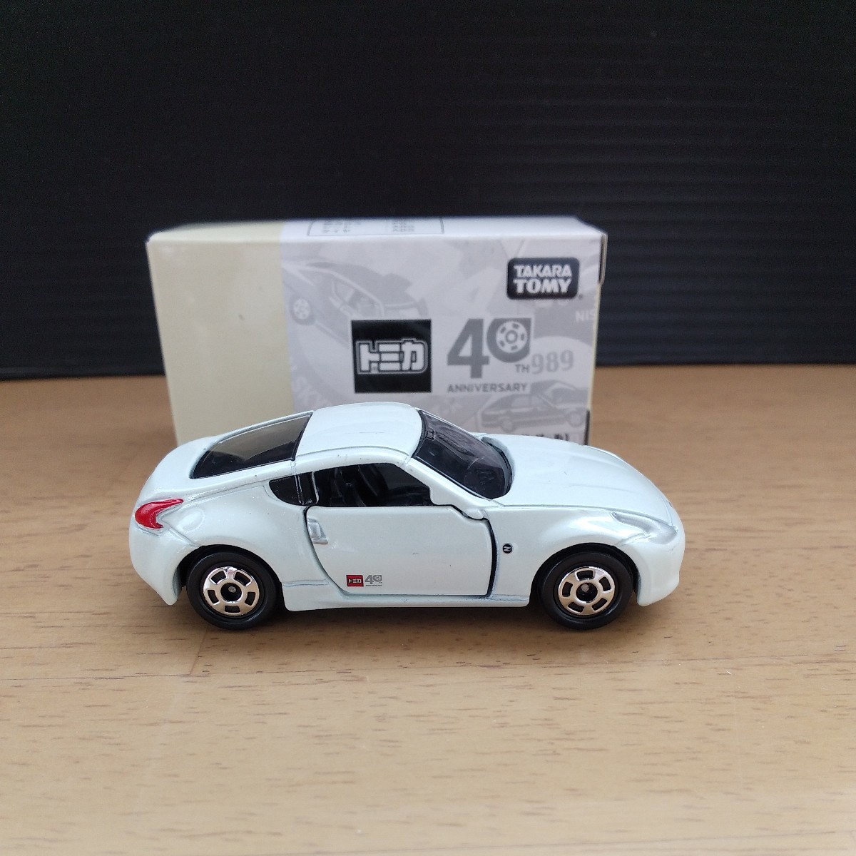 トミカ 40周年記念 日産フェアレディZ Z35-ホワイト 非売品の入札履歴 