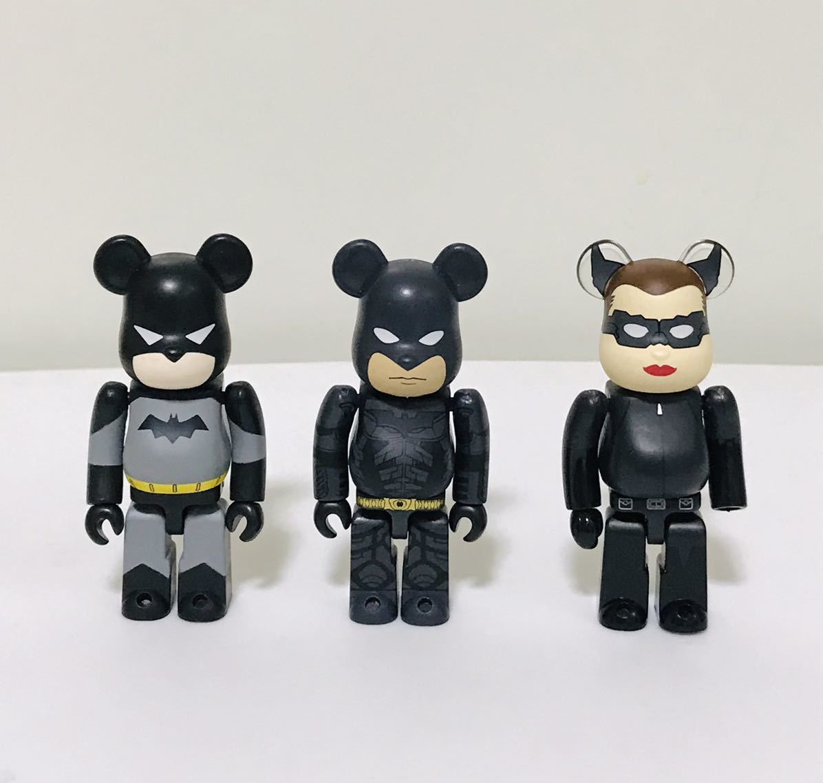  ベアブリック BE@RBRICK バットマン キャットウーマン ダークナイト 3体セット(キューブリック、ベアブリック)｜売買されたオークション情報、yahooの商品情報をアーカイブ公開 - オークファン キューブリック、ベアブリック