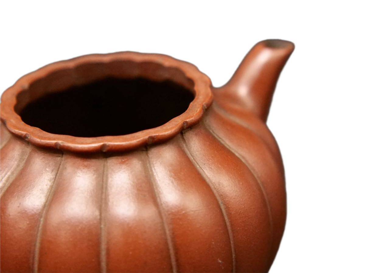 S178 時代煎茶道具 朱泥紫砂 菊形 煎茶 後手急須 茶壷 朱泥急須 茶器 中国唐物 茶道具 美術品 陶磁器 幅:11.7×8.1cm_7