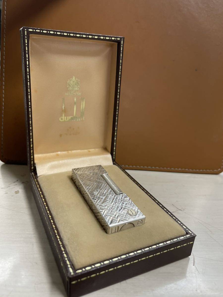 【豊富な，人気】 XL6621 ダンヒル dunhill ガスライター 本物 シルバー 使用少 点火確認していません 現状品(ダンヒル)｜売買されたオークション情報、yahooの商品情報をアーカイブ公開 - オークファン ダンヒル