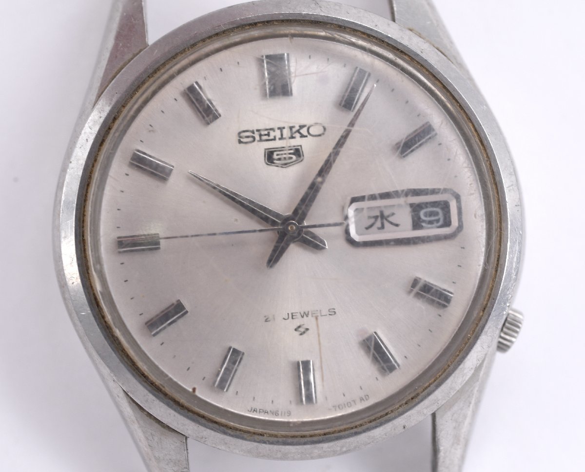 中古品] 稼働品【SEIKO】セイコー 6119-7010 SEIKO5 シルバー文字盤 