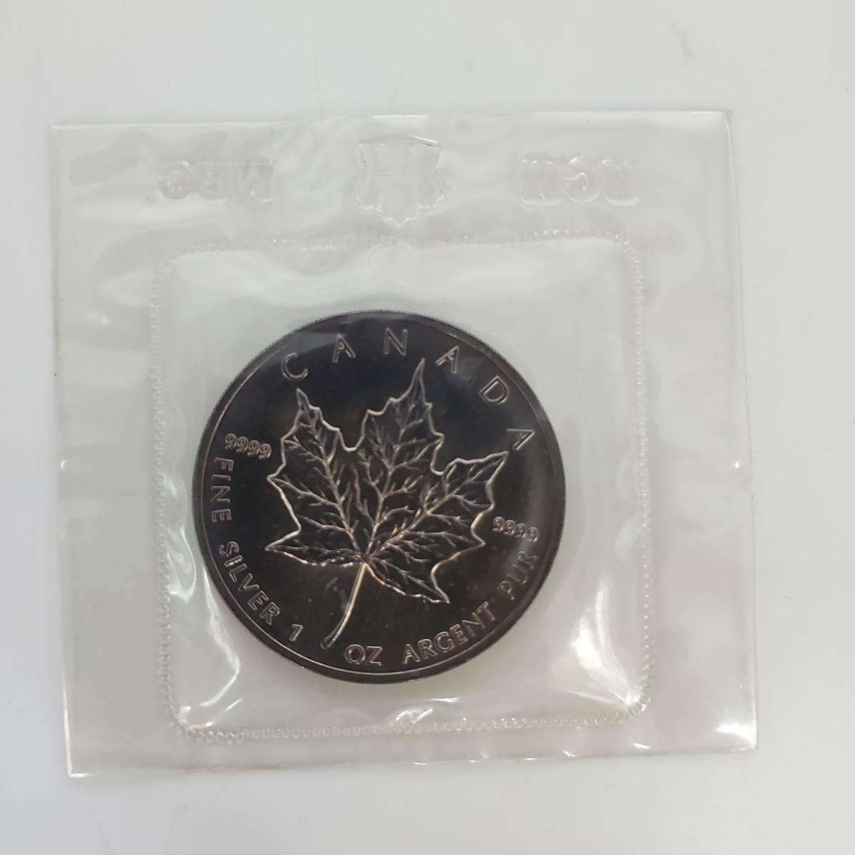 カナダ メープルリーフ銀貨 5ドル FINE SILVER 1OZ 5 DOLLARS 1990