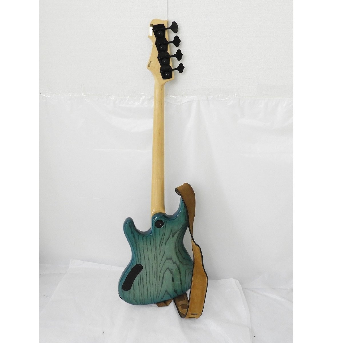 美品】フリーダムカスタム ギターリサーチ エレキベース 4弦 