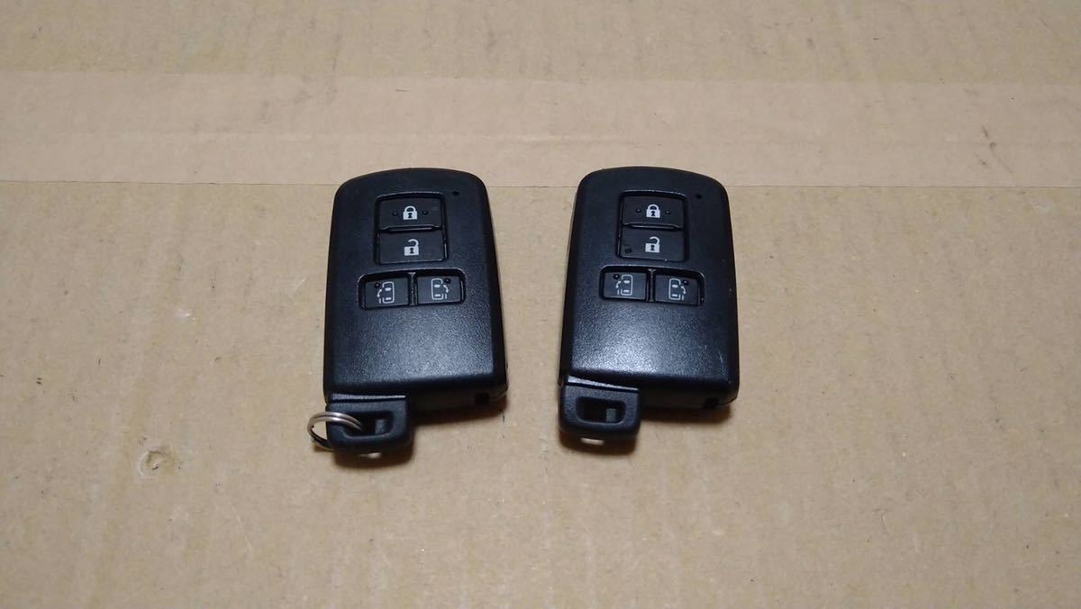 トヨタ ノア ヴォクシー 純正 スマートキー 4ボタン NHP170 80系 