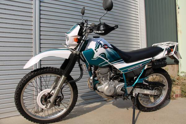 セロー225 4JG おんぶセロー 乗りやすくカスタムしてます(126cc-250cc セロー225 4JG おんぶセロー 乗りやすくカスタムしてます(126cc-250cc