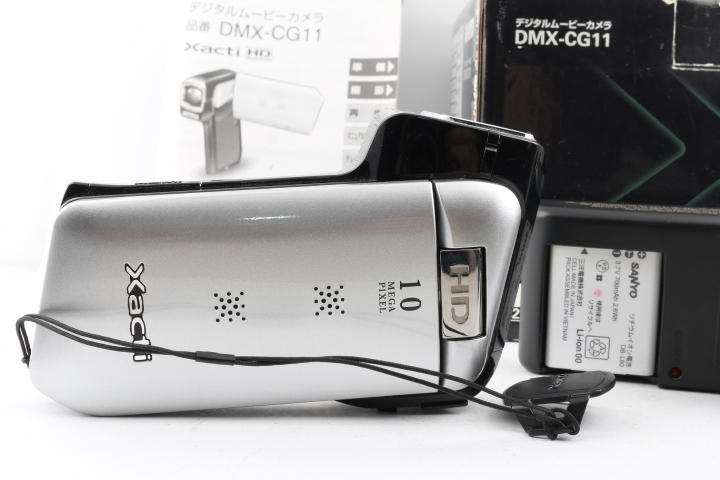 SANYO Xacti DMX-CG11 デジタルムービーカメラ 充電器付き 白 Amazon