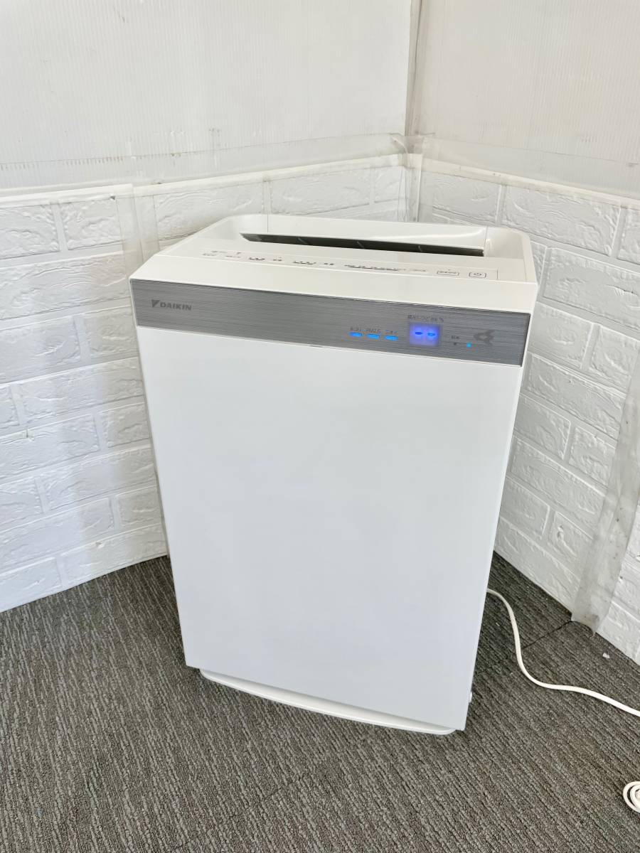 DAIKIN 加湿ストリーマ空気清浄機 MCK70U-W ホワイト 2018年 ダイキン