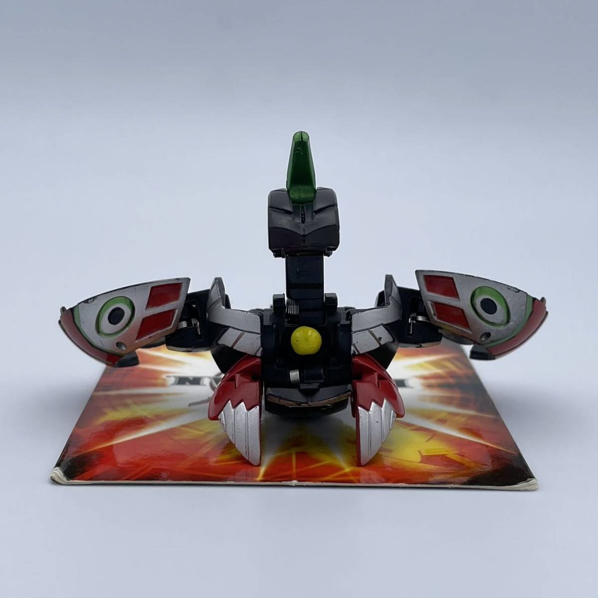 ノヴァ・ヘリオスMKⅡ PYRUS HELIOS MKⅡ 爆丸コンバット 爆丸 爆テク 