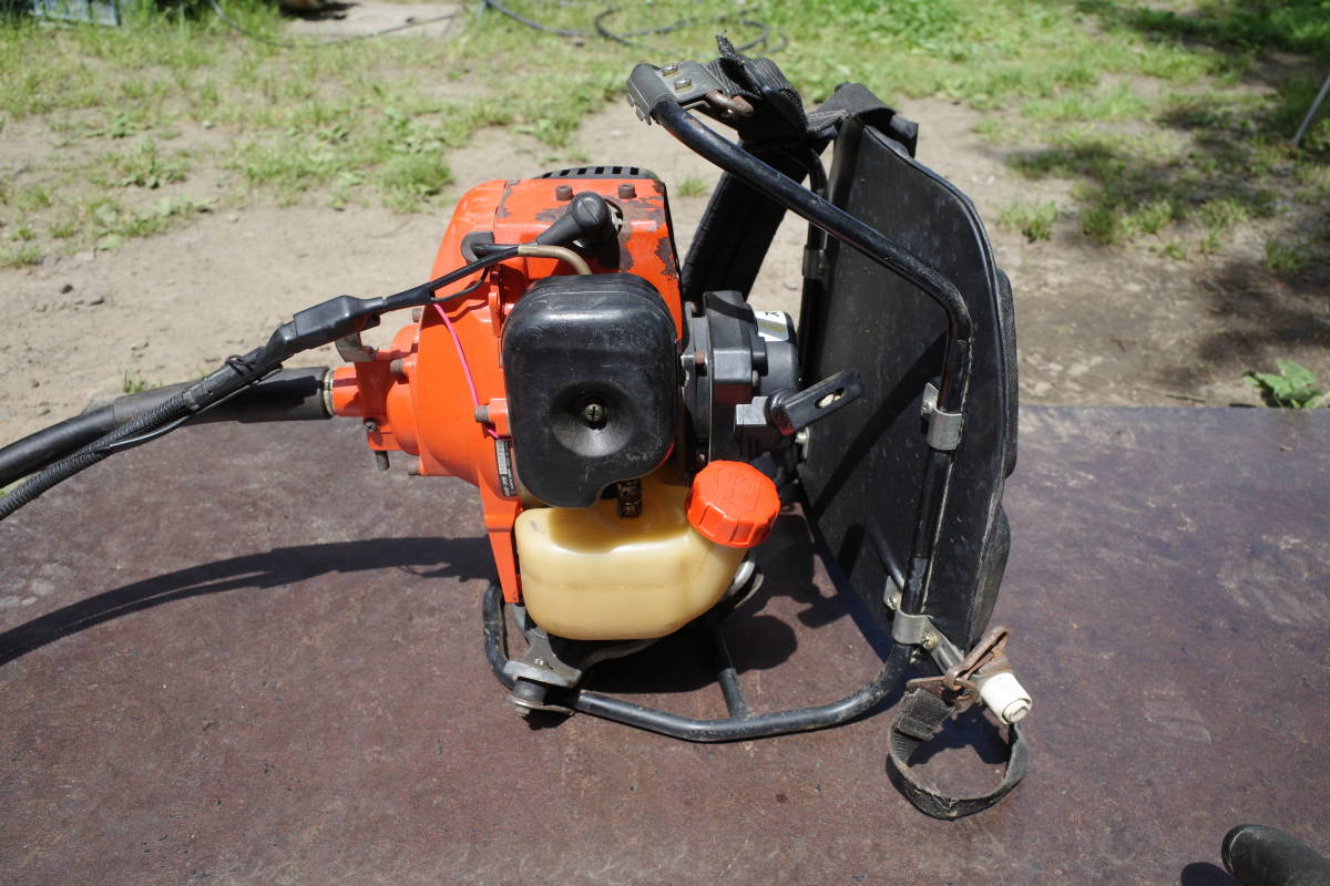 共立 KIORITZ キョーリツ 背負い 草刈り機 刈払い機 RME315 中古 動画  